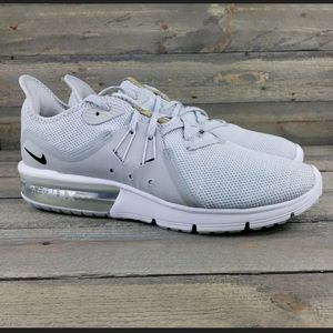 Nike Airmax Sequent 3 (Womens Size 10) Gray/White